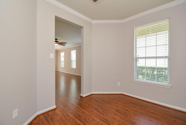 16021 Summerville Lake Drive, Tomball, TX 77377