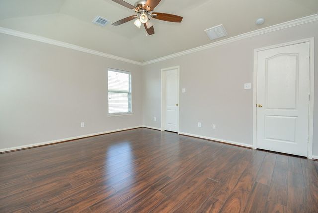 16021 Summerville Lake Drive, Tomball, TX 77377
