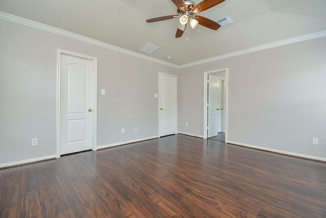 16021 Summerville Lake Drive, Tomball, TX 77377