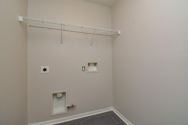 16021 Summerville Lake Drive, Tomball, TX 77377