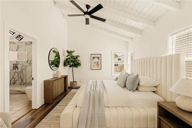 702 Acacia Avenue, Corona Del Mar, CA 92625