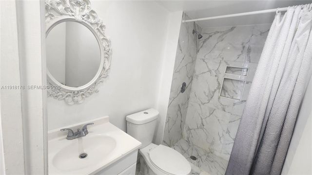 1301 NE Miami Gardens Dr 1412W, Miami, FL 33179