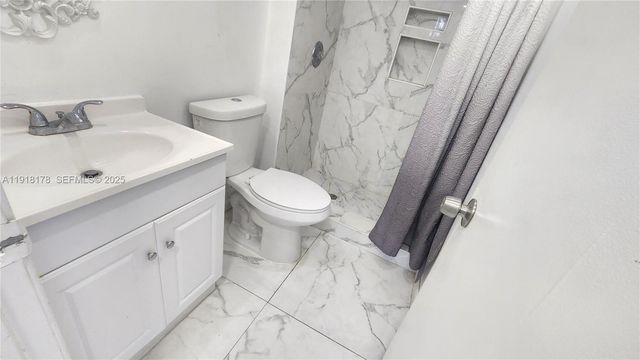 1301 NE Miami Gardens Dr 1412W, Miami, FL 33179