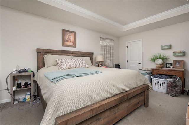 32 Waterford Boulevard, Fairborn, OH 45324