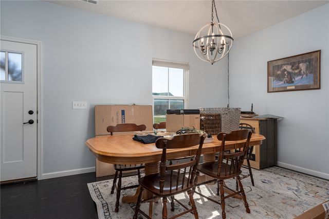 32 Waterford Boulevard, Fairborn, OH 45324