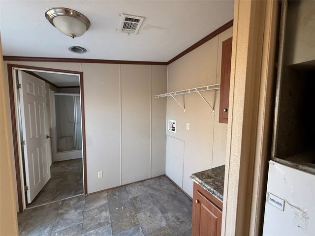 1427 Private Road 4219, Decatur, TX 76234