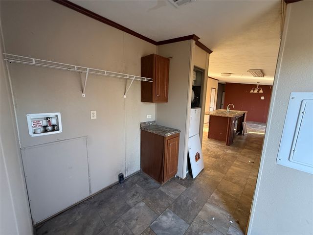 1427 Private Road 4219, Decatur, TX 76234