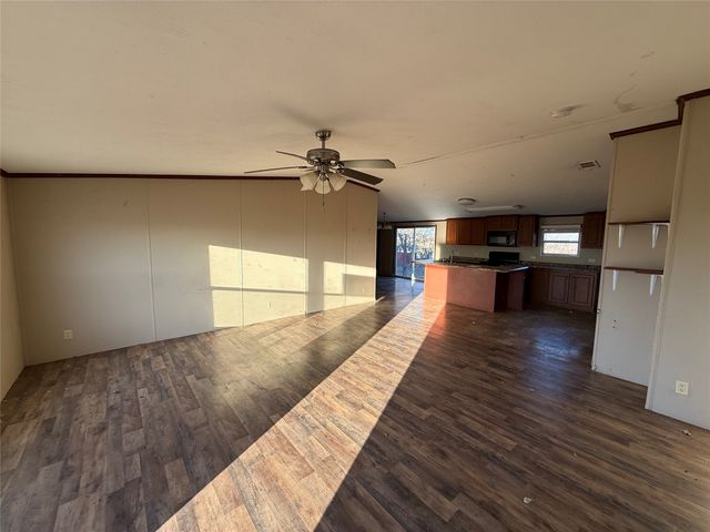 1427 Private Road 4219, Decatur, TX 76234