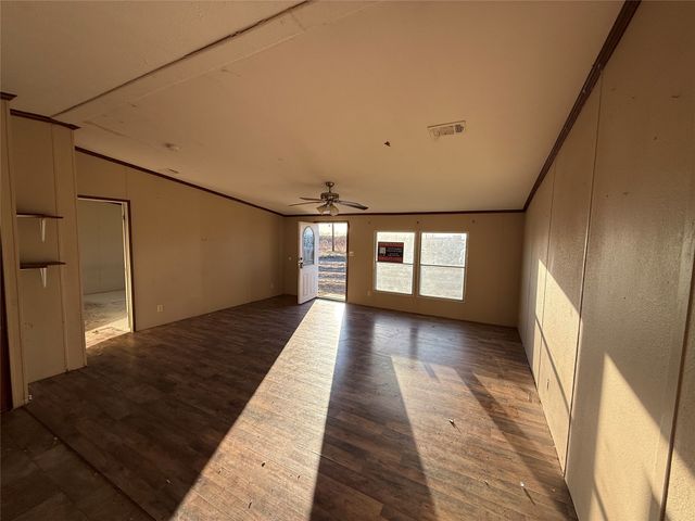 1427 Private Road 4219, Decatur, TX 76234