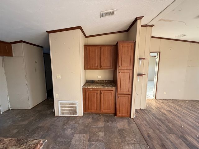 1427 Private Road 4219, Decatur, TX 76234