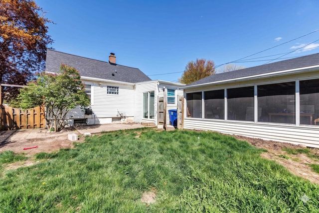 1356 DOBLON STREET, Green Bay, WI 54302