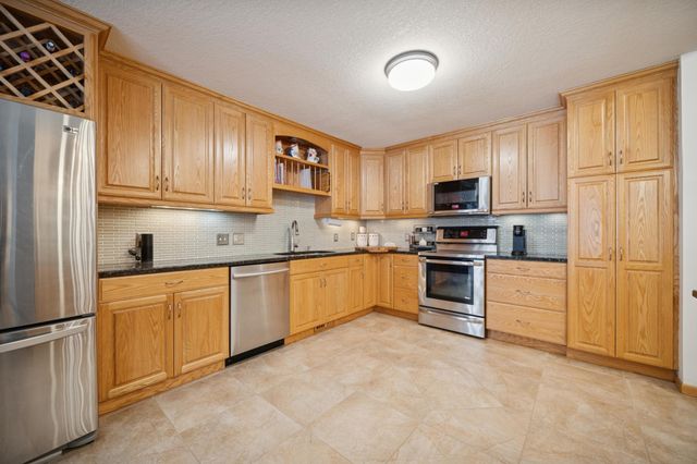 10220 Upper 178th Street W, Lakeville, MN 55044
