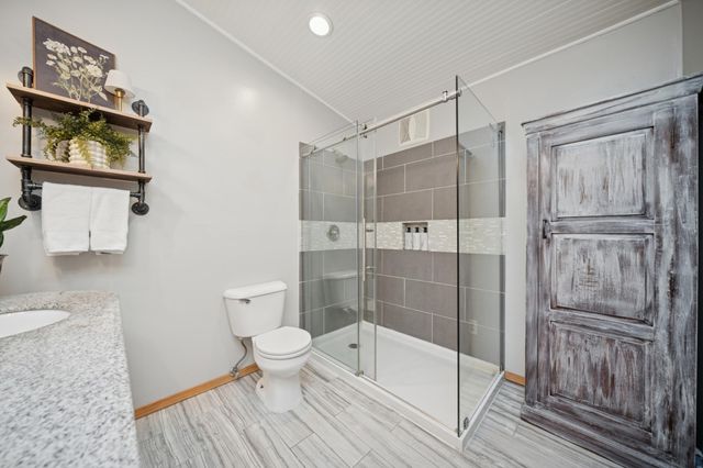 10220 Upper 178th Street W, Lakeville, MN 55044