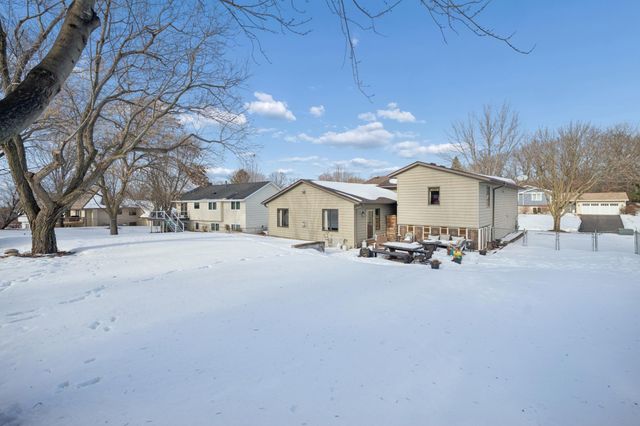 10220 Upper 178th Street W, Lakeville, MN 55044
