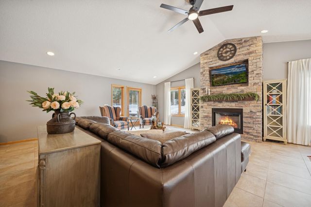 10220 Upper 178th Street W, Lakeville, MN 55044