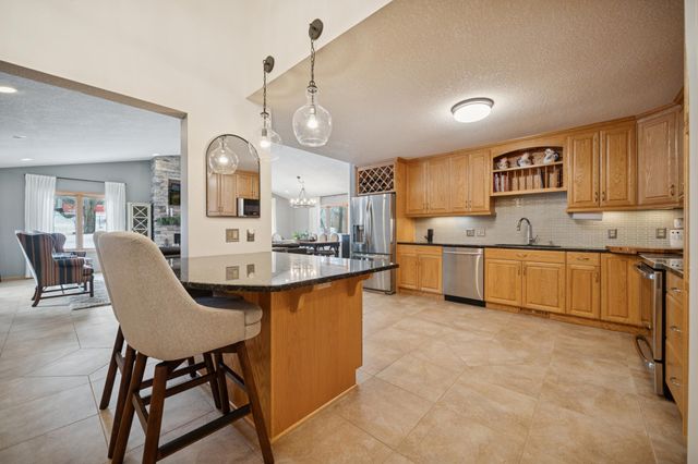 10220 Upper 178th Street W, Lakeville, MN 55044