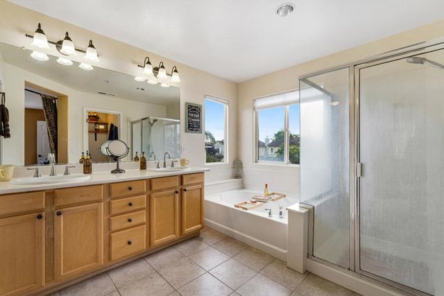 75 Paseo Drive, Watsonville, CA 95076