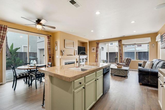 75 Paseo Drive, Watsonville, CA 95076