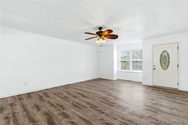 2003 Cedar Ridge Drive, New Albany, IN 47150