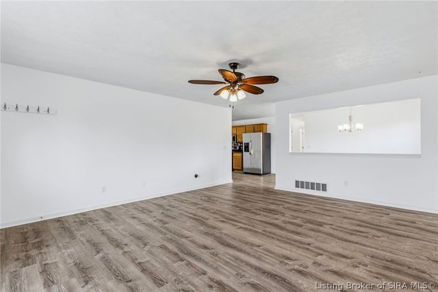2003 Cedar Ridge Drive, New Albany, IN 47150