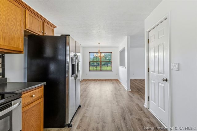 2003 Cedar Ridge Drive, New Albany, IN 47150