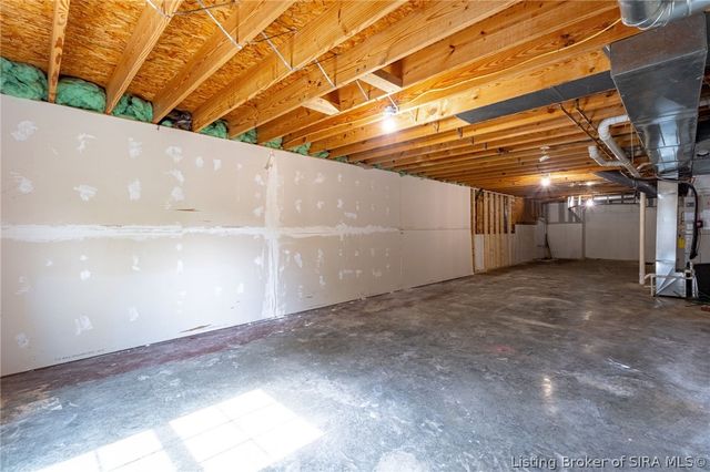 2003 Cedar Ridge Drive, New Albany, IN 47150