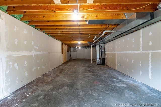 2003 Cedar Ridge Drive, New Albany, IN 47150