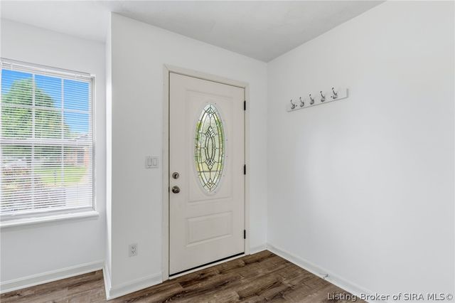 2003 Cedar Ridge Drive, New Albany, IN 47150