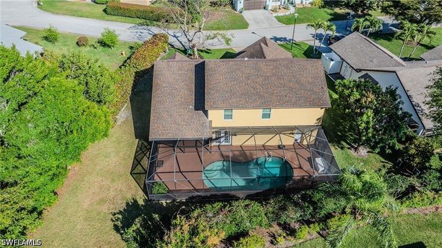 22614 FOREST VIEW DR, Estero, FL 33928