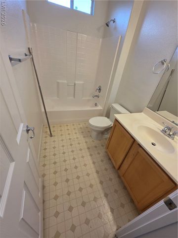 80 ISLAND COURSE Avenue, Las Vegas, NV 89148
