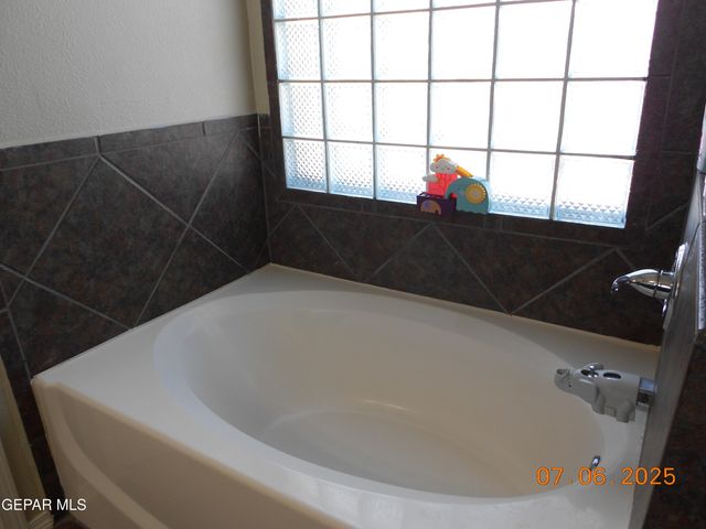 14260 CRAGGY ROCK Avenue, El Paso, TX 79938