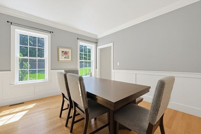 15 Oakhill Ave., Wrentham, MA 02093