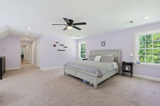 15 Oakhill Ave., Wrentham, MA 02093