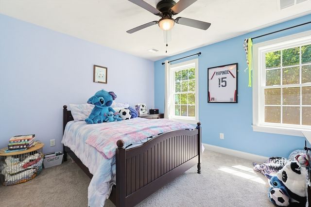 15 Oakhill Ave., Wrentham, MA 02093