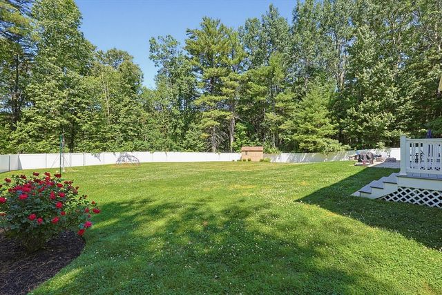15 Oakhill Ave., Wrentham, MA 02093
