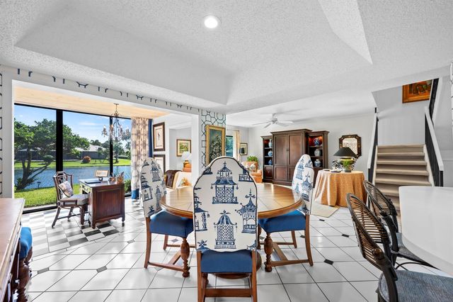 5610 SE Foxcross Place, Stuart, FL 34997