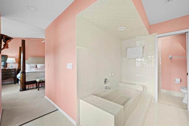 5610 SE Foxcross Place, Stuart, FL 34997