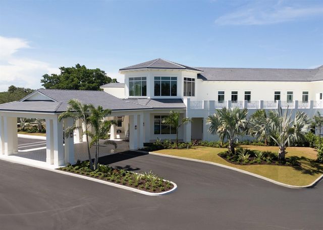 5610 SE Foxcross Place, Stuart, FL 34997