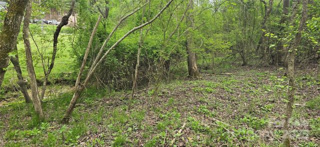 000 Indian Trail, Lenoir, NC 28645