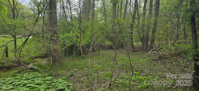 000 Indian Trail, Lenoir, NC 28645