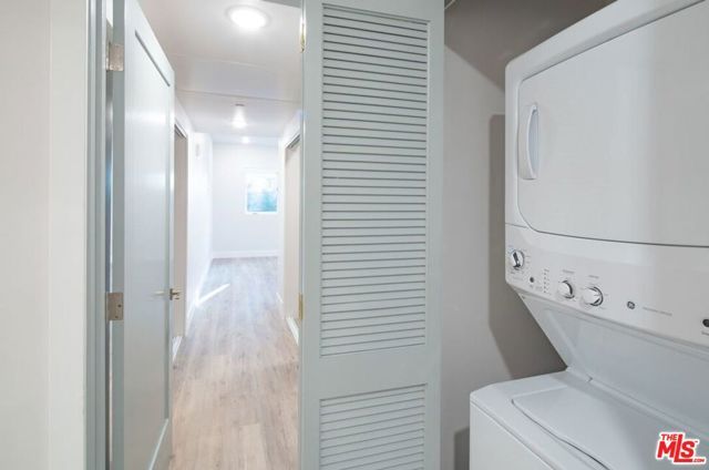 3672 Jasmine Avenue 102, Los Angeles, CA 90034