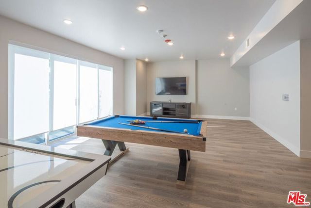 3672 Jasmine Avenue 102, Los Angeles, CA 90034