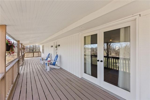 14587 166th Street, Bonner Springs, KS 66012