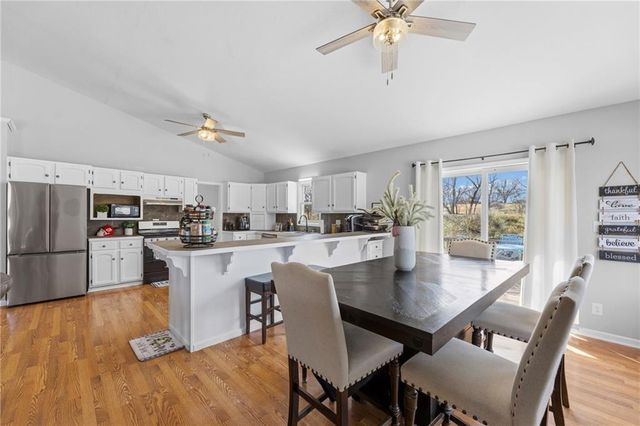 14587 166th Street, Bonner Springs, KS 66012