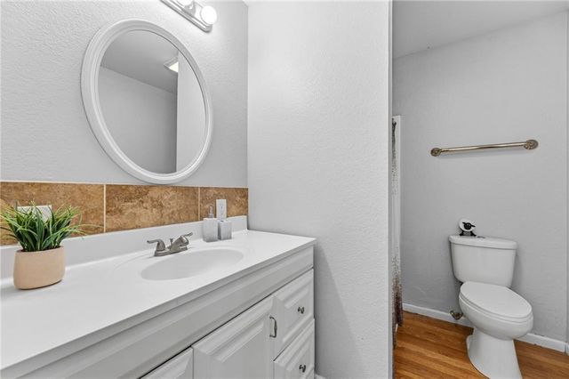 14587 166th Street, Bonner Springs, KS 66012