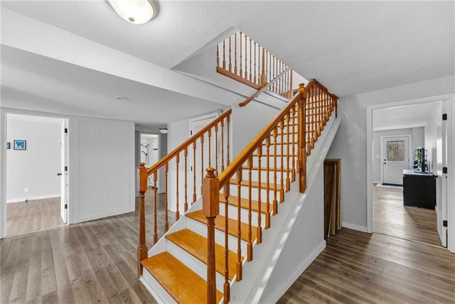 14587 166th Street, Bonner Springs, KS 66012