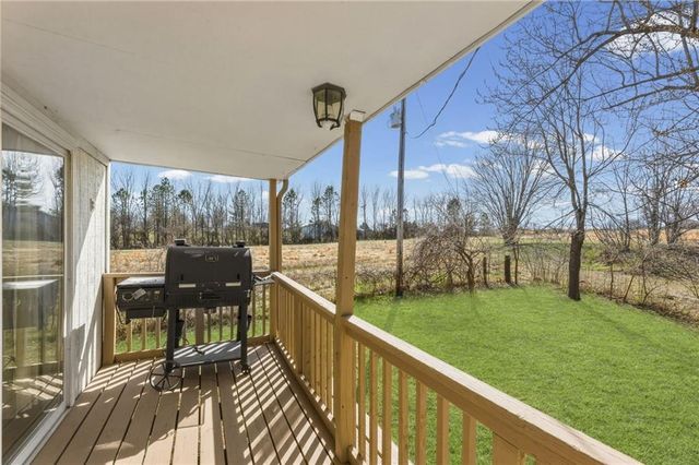 14587 166th Street, Bonner Springs, KS 66012