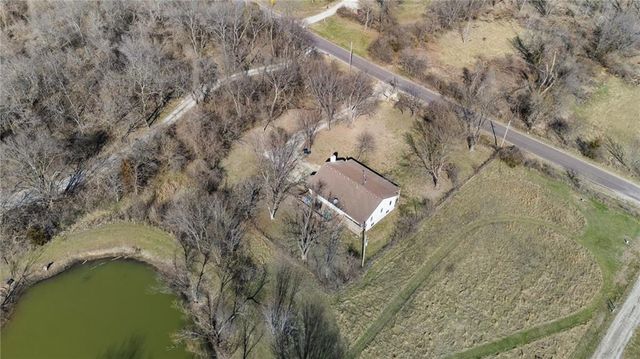 14587 166th Street, Bonner Springs, KS 66012