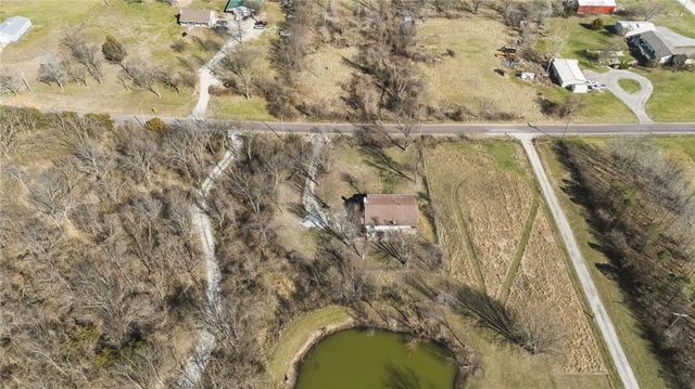 14587 166th Street, Bonner Springs, KS 66012