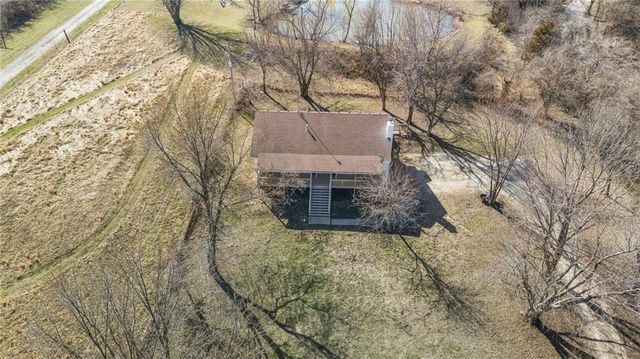 14587 166th Street, Bonner Springs, KS 66012